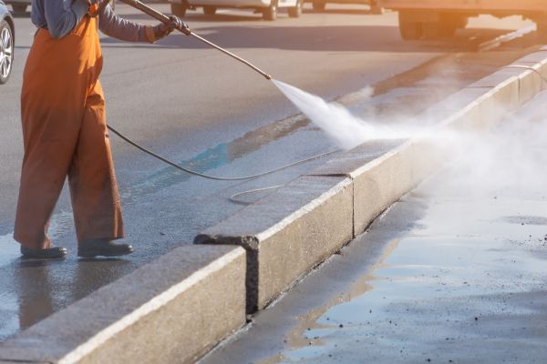 Commercial Concrete Cleaning in Meridian