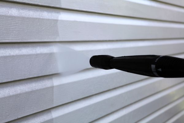 Condo Siding Power Washing in Meridian